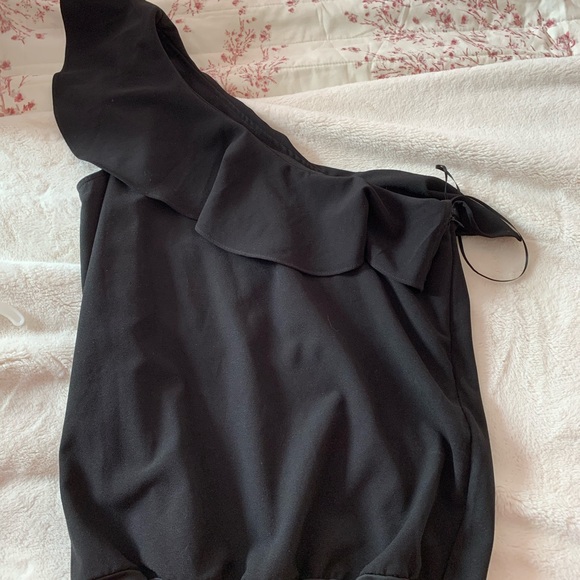 One shoulder bodysuit - Picture 1 of 3